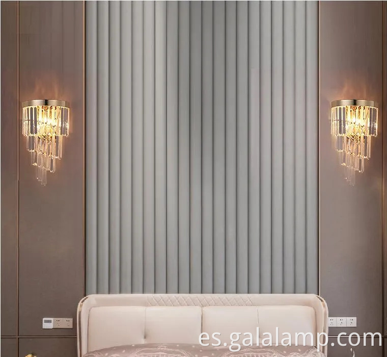 Elegante candelabro de cristal nórdico para una lujosa decoración del dormitorio